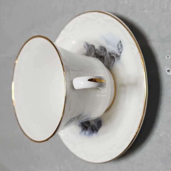 Renaissance Fine Bone China Teacup - Picture 4 of 8